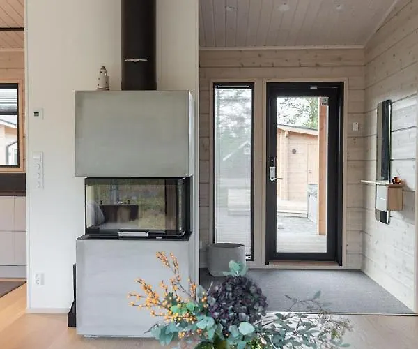 Hirsihuvila Letto, Pihasauna & Ulkoporeamme 别墅 卡拉约基