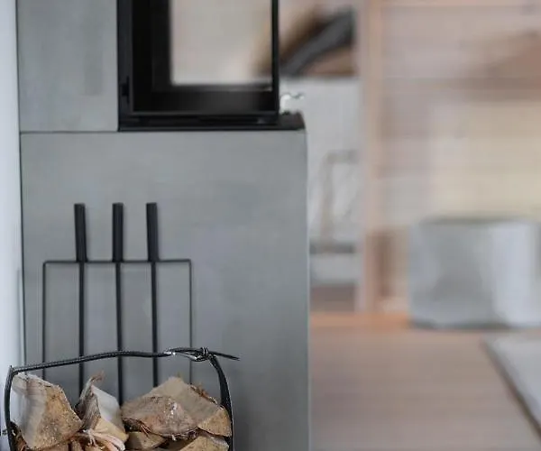 Hirsihuvila Letto, Pihasauna & Ulkoporeamme 别墅 卡拉约基