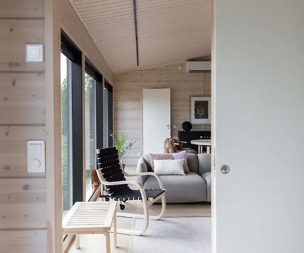 Hirsihuvila Letto, Pihasauna & Ulkoporeamme *